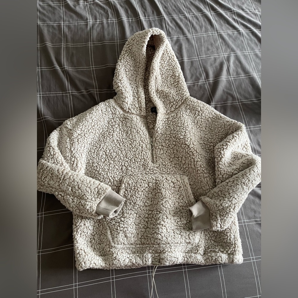 Sherpa Cropped Hoddie